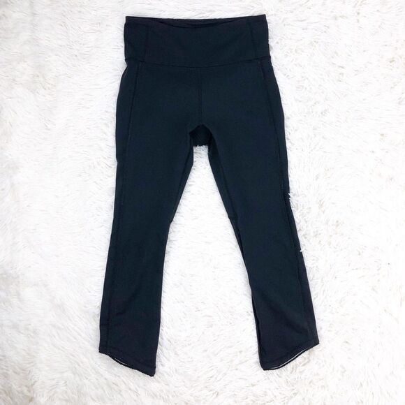 Lululemon Deep Breath 21” Crop Leggings Black Gym Yoga Workout Mesh Size 4 - Picture 3 of 10